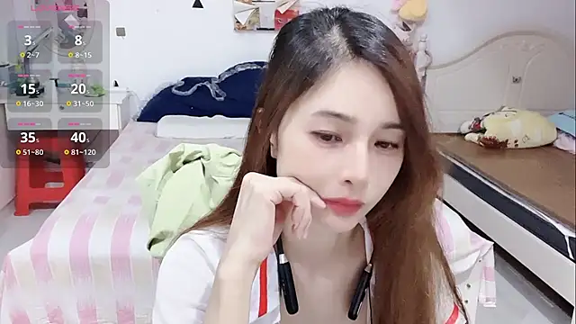 Snapshot of miaomiao-99 chatting on 07/15/26, 05:23 miaomiao-99 online show from 07/15/26, 05:23