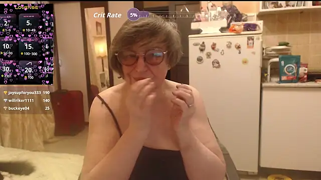 Snapshot of Sharon_Amore chatting on 05/09/26, 05:40 Sharon Amore online show from 05/09/26, 05:40