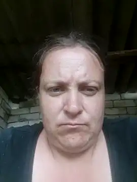 Snapshot of RebecaValentine chatting on 06/17/26, 10:28 RebecaValentine online show from 06/17/26, 10:28
