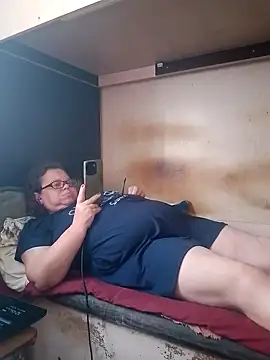 oksana72 online show from 09/10/25, 08:25