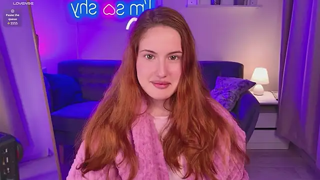 Snapshot of ChloeAster chatting on 07/06/26, 10:56 ChloeAster online show from 07/06/26, 10:56