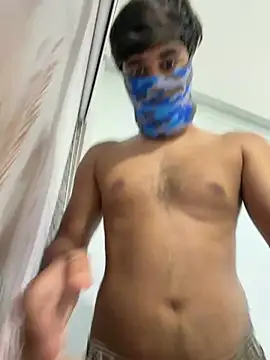 Snapshot of dreamy_boy chatting on 06/15/26, 06:43 dreamy boy online show from 06/15/26, 06:43