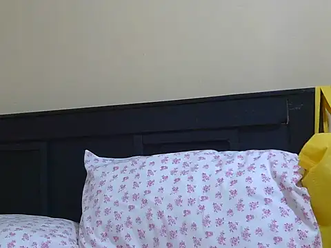 Snapshot of kinkydolll chatting on 07/03/26, 03:24 kinkydolll online show from 07/03/26, 03:24