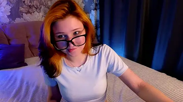 kataleya228 online show from 06/12/26, 12:59