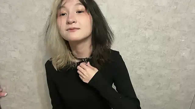 Snapshot of Lilfain_baby chatting on 06/12/26, 12:09 Lilfain baby online show from 06/12/26, 12:09
