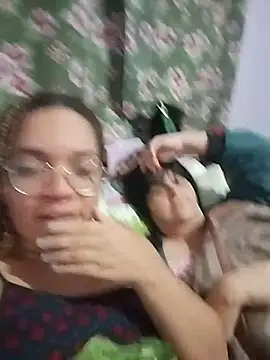 Esquetadinhas online show from 06/26/26, 12:04