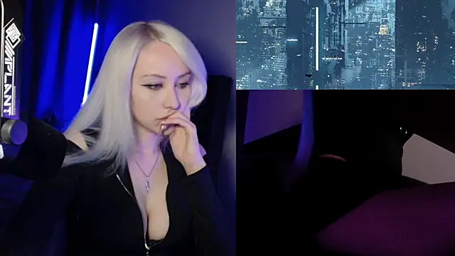 Snapshot of roxxyrowe chatting on 06/21/26, 10:12 roxxyrowe online show from 06/21/26, 10:12