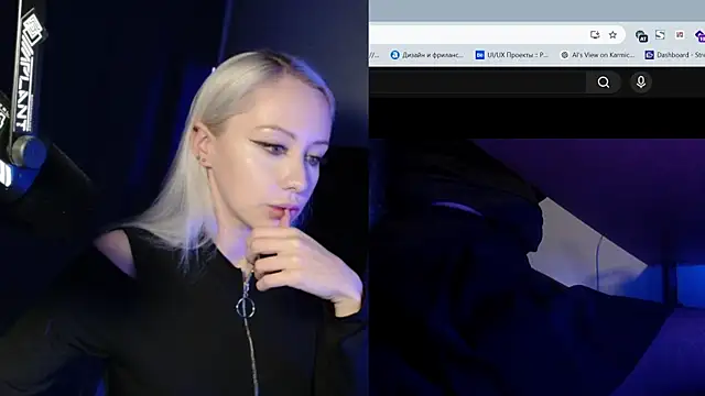 Snapshot of roxxyrowe chatting on 07/09/26, 09:41 roxxyrowe online show from 07/09/26, 09:41