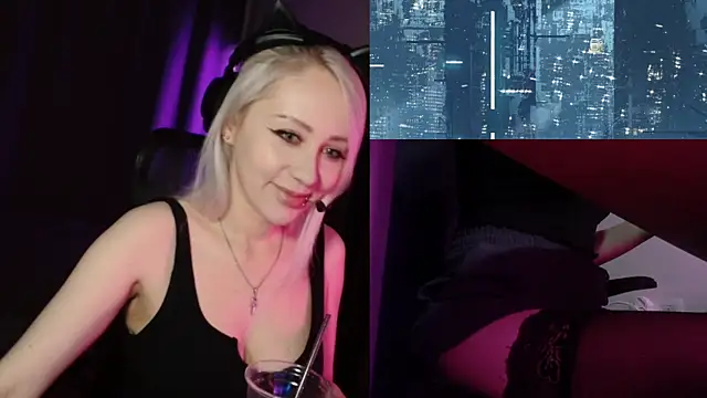 Snapshot of roxxyrowe chatting on 07/18/26, 11:08 roxxyrowe online show from 07/18/26, 11:08