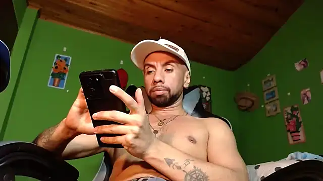 Arian Pervert online show from 02/15/25, 05:07