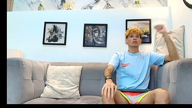 Snapshot of Hot_skinny_guys chatting on 06/16/26, 07:27 Hot skinny guys online show from 06/16/26, 07:27