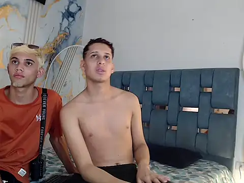 Snapshot of Thick_cock_guys chatting on 06/17/26, 07:15 Thick cock guys online show from 06/17/26, 07:15