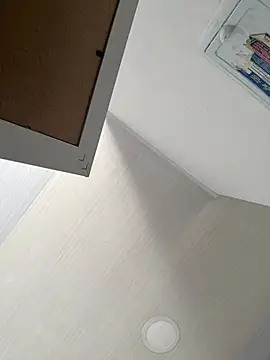 Selenyx 3 online show from 08/09/26, 07:19