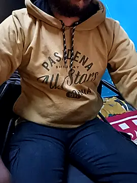 Lawrencedlkk007 online show from 11/30/25, 08:40