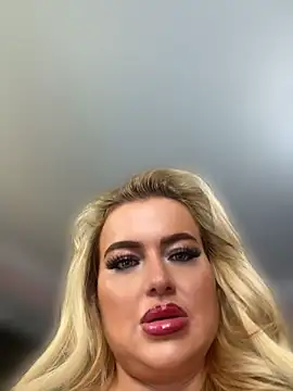 BarbieLeahX online show from 07/01/26, 09:44