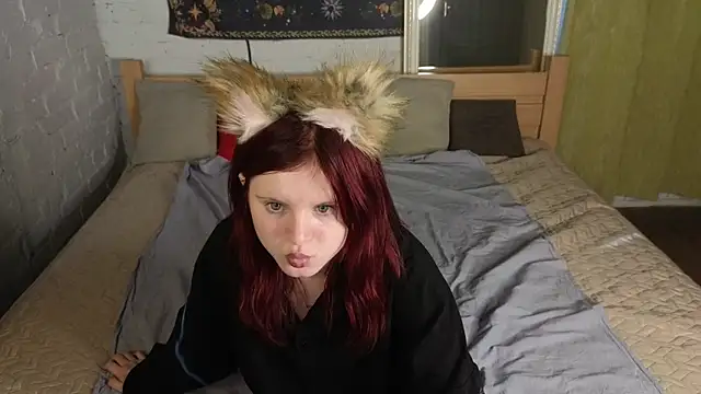 Fox  Cute online show from 07/30/26, 01:04