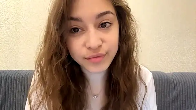Snapshot of PrincessEIina chatting on 06/25/26, 08:08 PrincessEIina online show from 06/25/26, 08:08