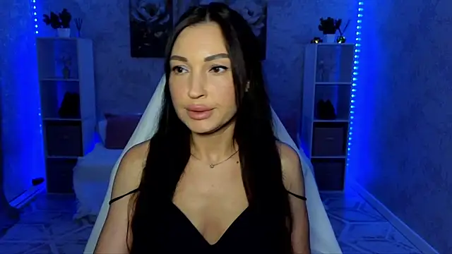 Snapshot of NikoleMills chatting on 07/11/26, 06:05 NikoleMills online show from 07/11/26, 06:05