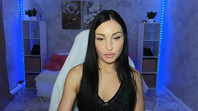 Snapshot of NikoleMills chatting on 07/28/26, 11:17 NikoleMills online show from 07/28/26, 11:17