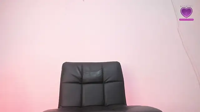 baby vicky   online show from 08/06/26, 10:00