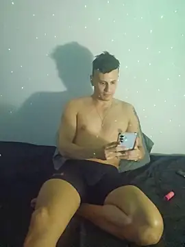 leocastro2920 online show from 06/23/26, 04:54