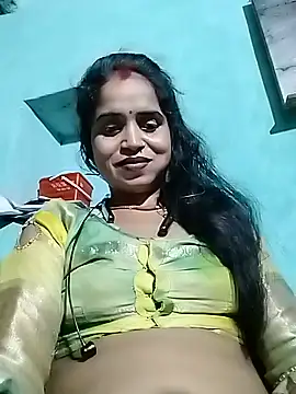 Snapshot of Cut_simran56 chatting on 07/21/26, 07:49 Cut simran56 online show from 07/21/26, 07:49