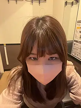 Snapshot of Sakura_Mochi38 chatting on 08/08/26, 03:58 Sakura Mochi38 online show from 08/08/26, 03:58