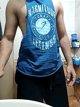 hunkfreakin online show from 06/15/26, 07:54