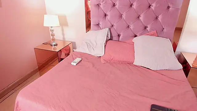 Snapshot of Kisha_Skye chatting on 07/01/26, 11:01 Kisha Skye online show from 07/01/26, 11:01