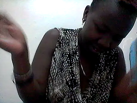 Snapshot of beutifulebonya chatting on 06/12/26, 10:52 beutifulebonya online show from 06/12/26, 10:52