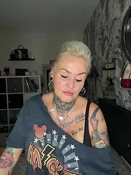 InkedMissLaBaehm online show from 07/15/26, 10:37