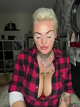 InkedMissLaBaehm online show from 07/16/26, 10:05