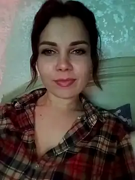 Snapshot of Janie_Days chatting on 06/18/26, 07:29 Janie Days online show from 06/18/26, 07:29