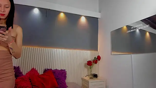 House ofsofia online show from 07/11/26, 11:50