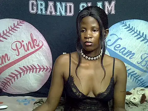 Snapshot of Queen_slay2 chatting on 07/10/26, 07:56 Queen slay2 online show from 07/10/26, 07:56