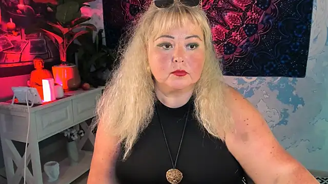 Snapshot of EvaMurller chatting on 07/17/26, 09:38 EvaMurller online show from 07/17/26, 09:38