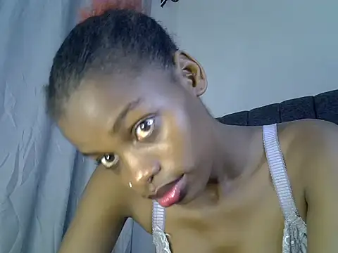 Snapshot of xobarbiee chatting on 06/20/26, 10:23 xobarbiee online show from 06/20/26, 10:23
