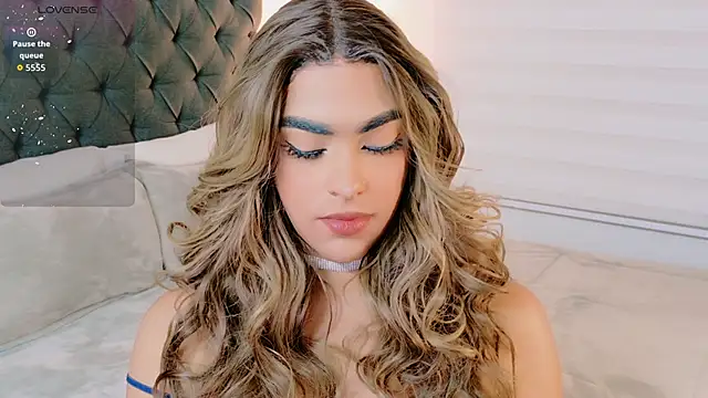 Snapshot of Scarlethvhonparker chatting on 10/01/25, 01:11 Scarlethvhonparker online show from 10/01/25, 01:11