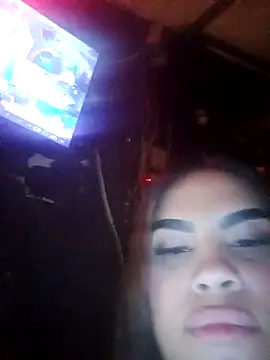Snapshot of Camila_hott_11 chatting on 06/24/26, 02:43 Camila hott 11 online show from 06/24/26, 02:43