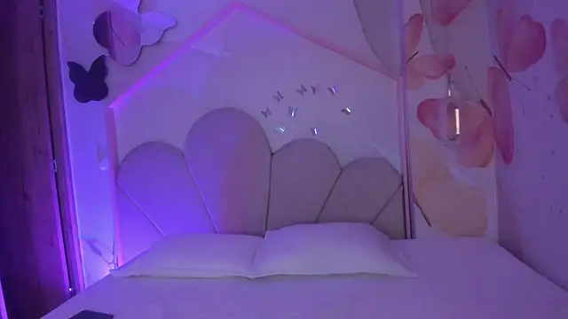 Millieskinny18 online show from 07/01/26, 12:01