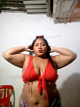 Snapshot of KITTI_HOT_ chatting on 06/12/26, 04:11 KITTI HOT online show from 06/12/26, 04:11