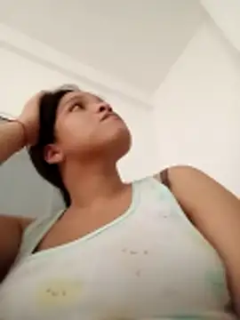 Yuli20261 online show from 06/12/26, 02:49