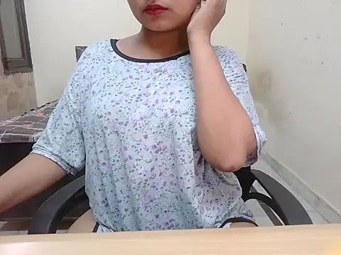 Snapshot of Bold-Divya1 chatting on 07/09/26, 07:51 Bold-Divya1 online show from 07/09/26, 07:51