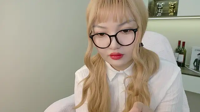 sakuraclover online show from 06/25/26, 04:23