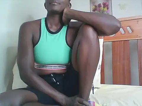 cutechocolate online show from 06/12/26, 08:19