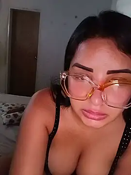 Snapshot of K_AriDoll chatting on 06/19/26, 07:17 K AriDoll online show from 06/19/26, 07:17