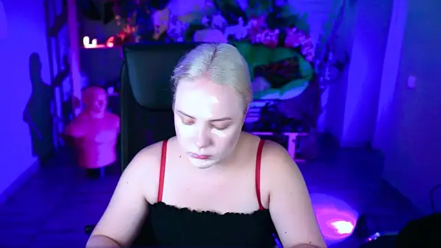 stellawatts online show from 07/09/26, 12:09