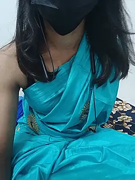 Snapshot of tamil_bluemoon chatting on 07/02/26, 11:27 tamil bluemoon online show from 07/02/26, 11:27