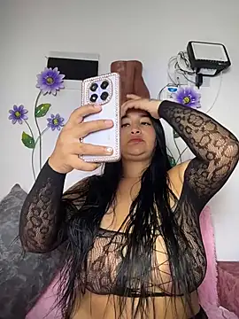 Snapshot of Celeste_1Sweet chatting on 07/13/26, 12:52 Celeste 1Sweet online show from 07/13/26, 12:52