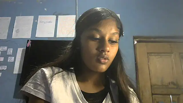 Snapshot of indianbeauty980 chatting on 06/21/26, 11:57 indianbeauty980 online show from 06/21/26, 11:57